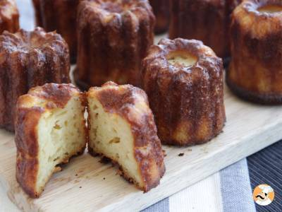 Canelés: słodki skarb z Bordeaux. Przepis i wskazówki, jak zrobić je idealnie.