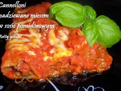 Cannelloni z mięsem mielonym w sosie pomidorowym