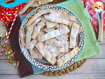 Przepis Chiacchiere di carnevale - włoskie pieczone bugnes