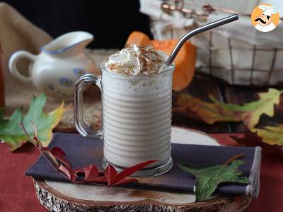 Przepis Pumpkin spice latte z domowym syropem dyniowym!