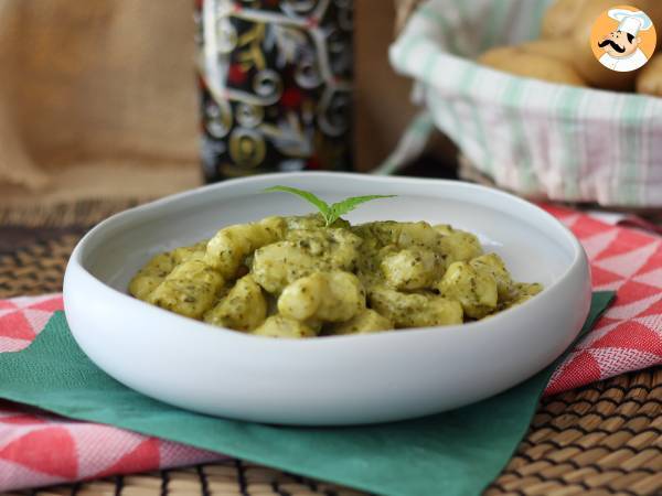 Przepis Domowe gnocchi ziemniaczane z pesto