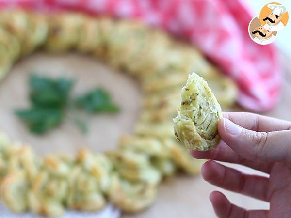 Wieniec z ciasta francuskiego z pesto na aperitif - Przygotowanie krok 7