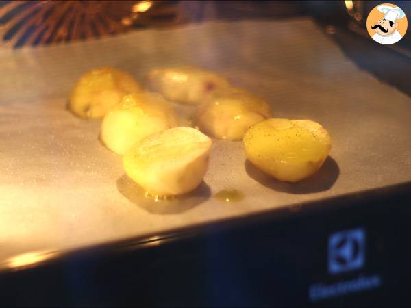 Kanapka z serem raclette i ziemniakami - Przygotowanie krok 2