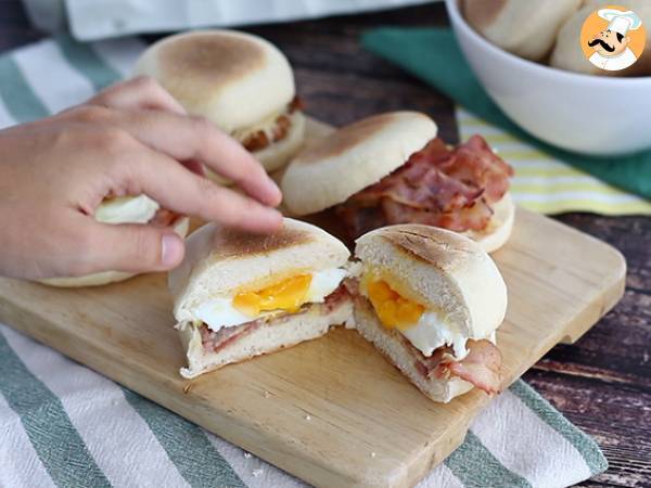 Muffiny angielskie z jajkiem i bekonem - Przygotowanie krok 4