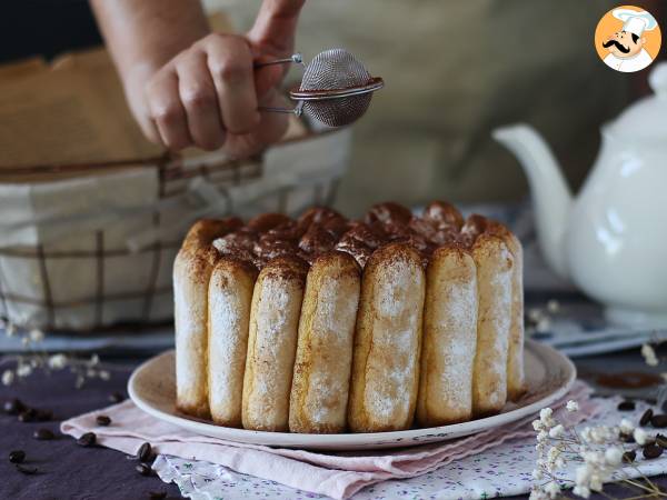 Pyszna charlotte w stylu tiramisu bez jajek - Przygotowanie krok 7