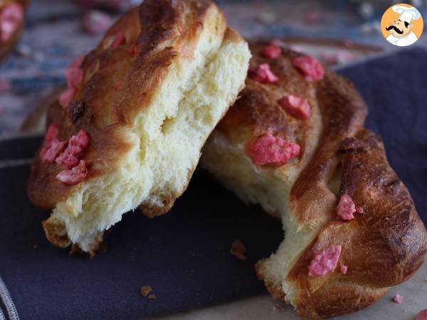 Wyjątkowo miękkie bułeczki brioche w kształcie serca na Walentynki - Przygotowanie krok 13