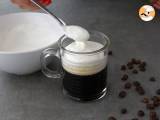 Irish Coffee (kawa z whisky i bitą śmietaną) - Przygotowanie krok 3