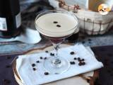 Espresso Martini, idealny koktajl dla miłośników kawy - Przygotowanie krok 5