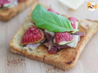 Bruschetta z figami, parmezanem i szynką parmeńską - zdjęcie 2