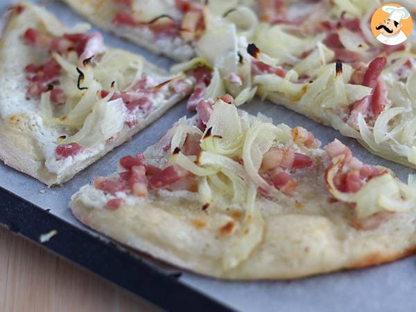 Flammekueche, alsacka tarta flambée - zdjęcie 2