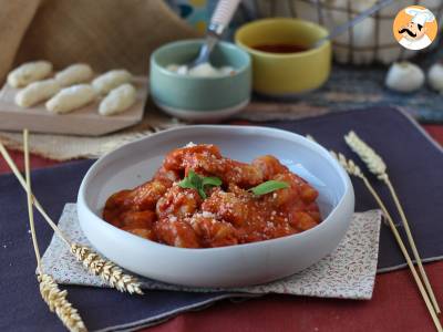 Gnocchi alla Sorrentina na patelni: szybki i pikantny przepis, który wszyscy uwielbiają!