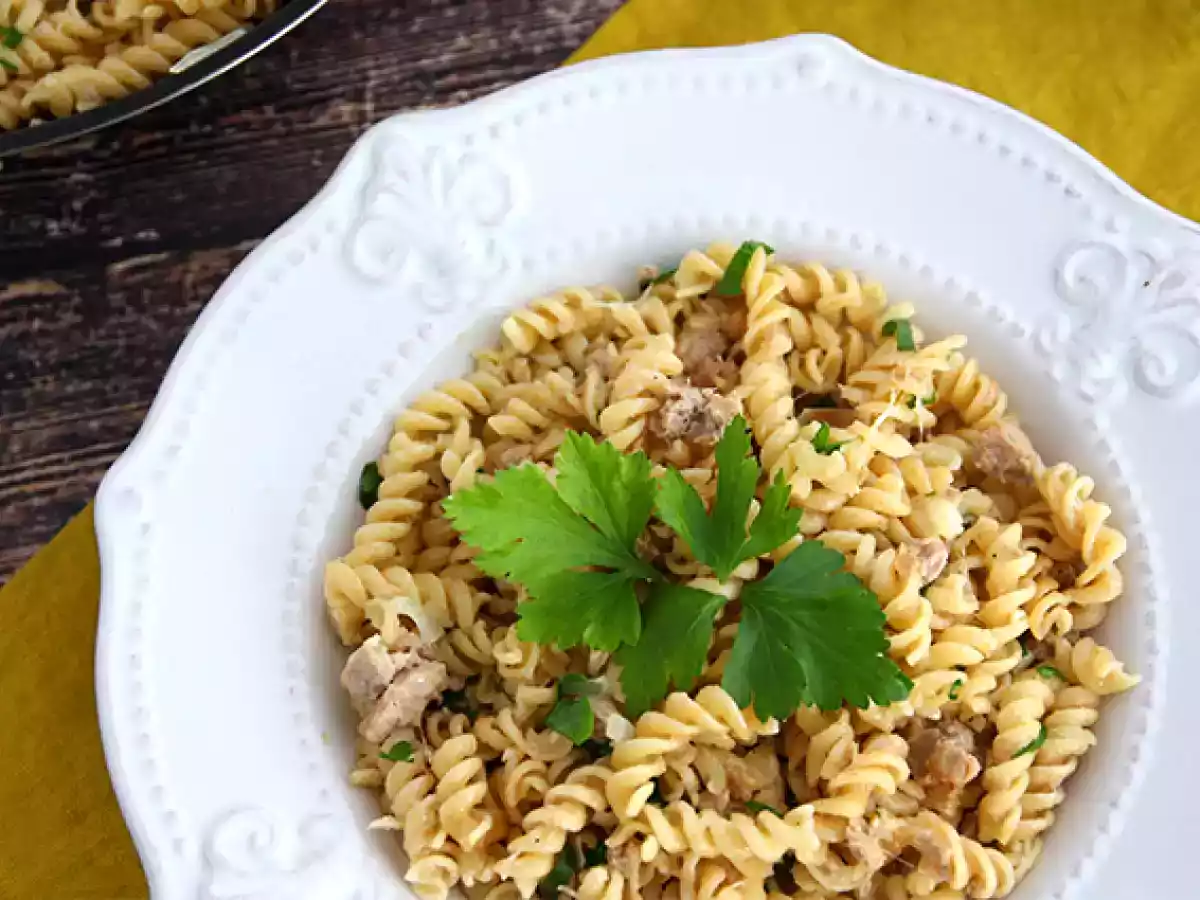 Łatwy makaron z tuńczykiem - zdjęcie 2