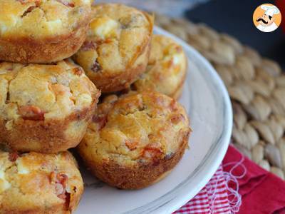 Muffiny z tuńczykiem, pomidorami i fetą - zdjęcie 4