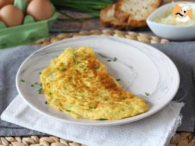 Omlet serowy, ekspresowy przepis gotowy w 5 minut! - zdjęcie 4