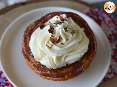 Pieczone churros w kształcie miseczek z obfitą polewą - zdjęcie 8