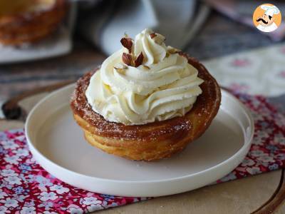 Pieczone churros w kształcie miseczek z obfitą polewą - zdjęcie 9