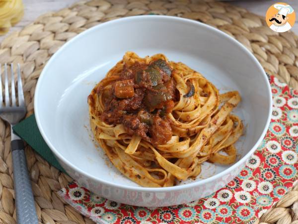 Tagliatelle z ragù z cukinii - wegetariańskie pierwsze danie, które wszyscy uwielbiają!